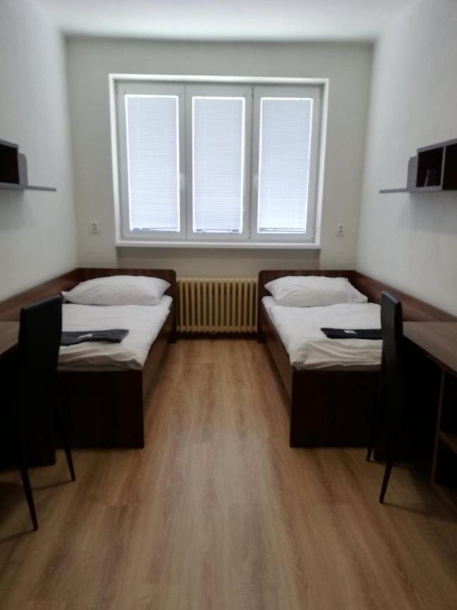 Ubytovna Nobelova Bratislava Esterno foto